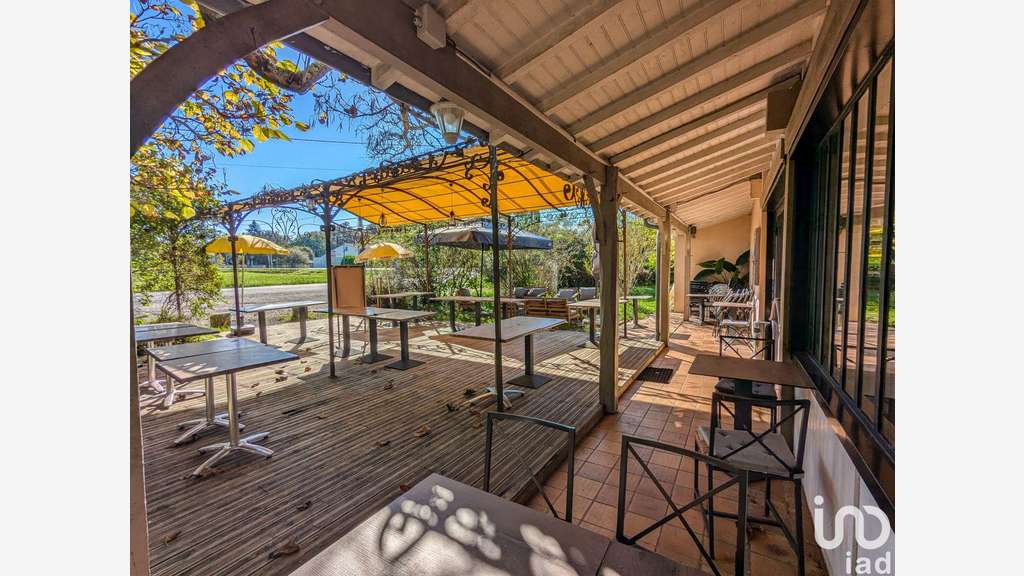 Vente murs commerciaux restaurant à Coimères