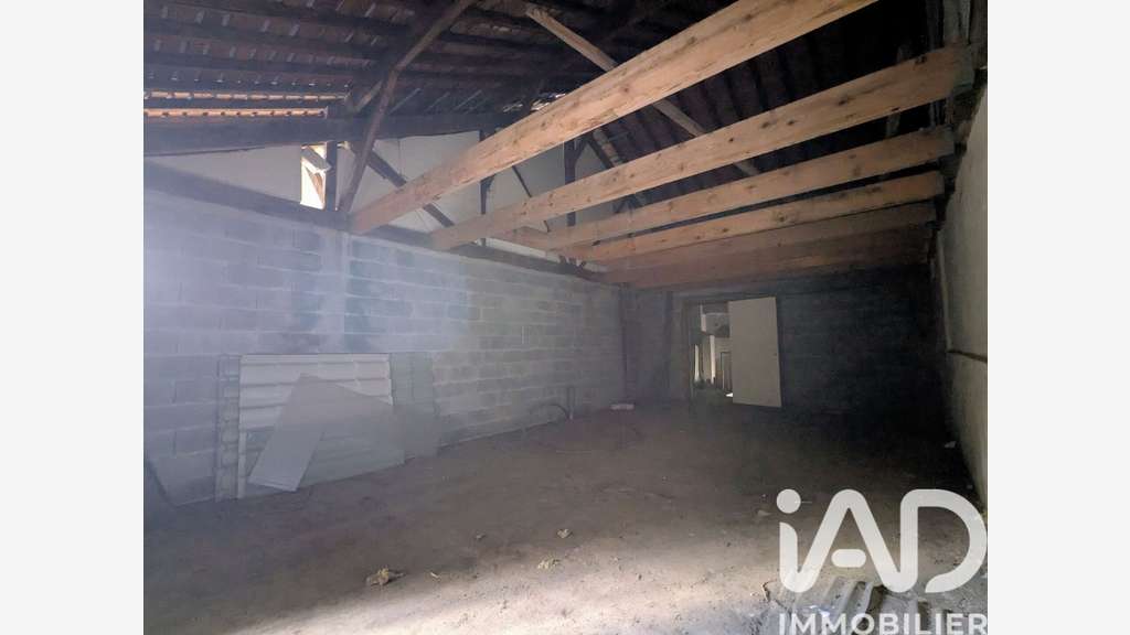 Vente entrepôt 83m² à Colombiers