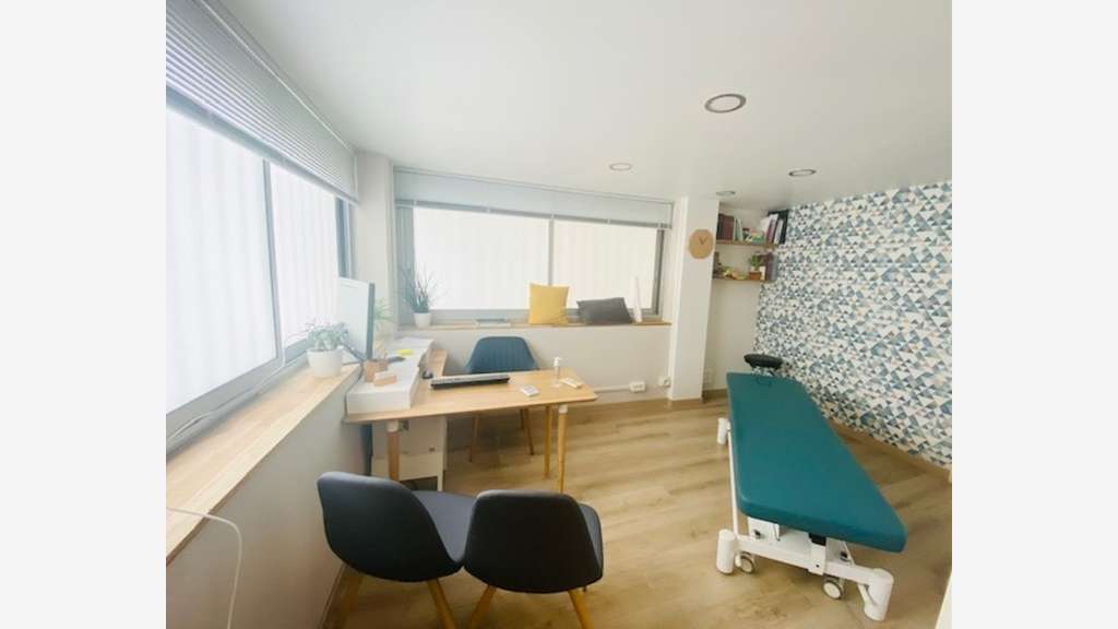 AV locaux de 5 cellules plein centre de Colomiers