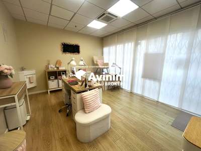 A VENDRE LOCAL COMMERCIAL
