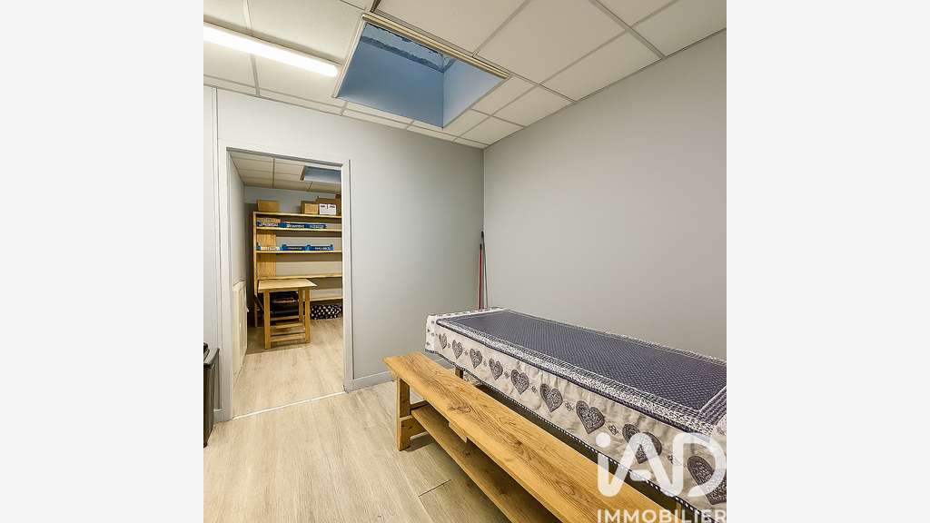 Vente murs commerciaux 146m² à Compiègne centre