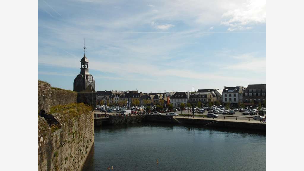 AV complexe immobilier 298m² Concarneau portuaire