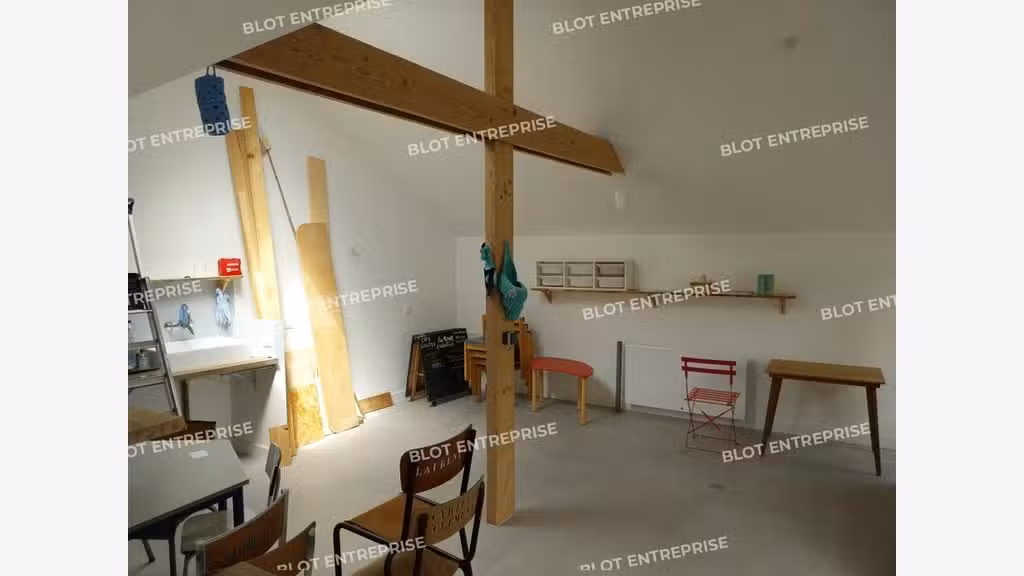 À vendre local commercial 160m² Concarneau D322