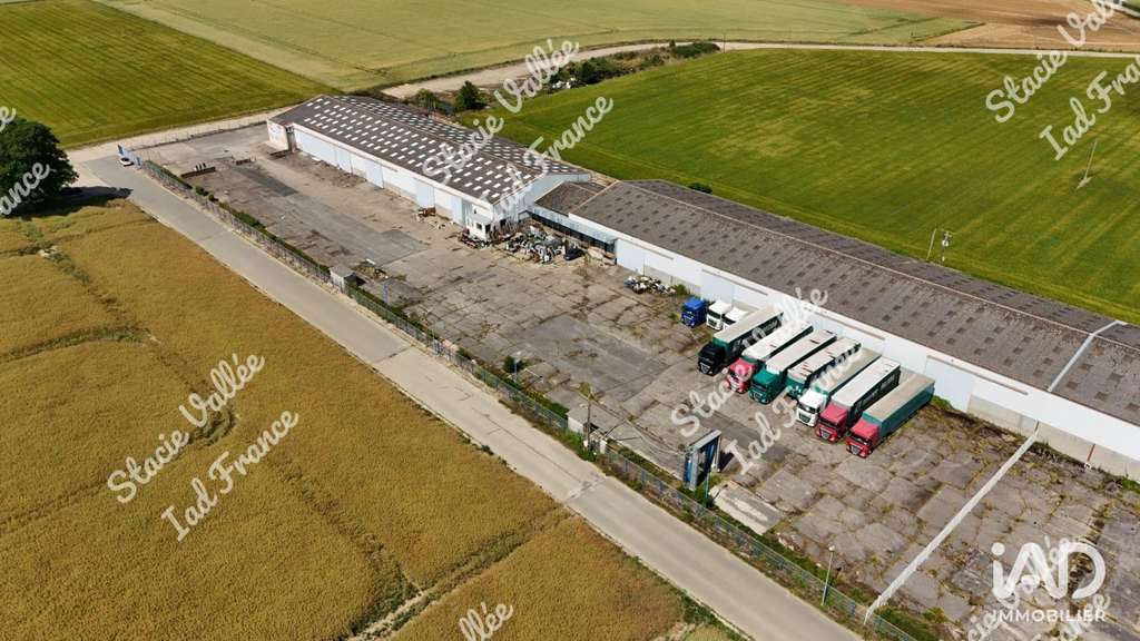 Ensemble immobilier polyvalent à Conches-en-Ouche