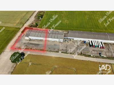 Ensemble immobilier polyvalent à Conches-en-Ouche