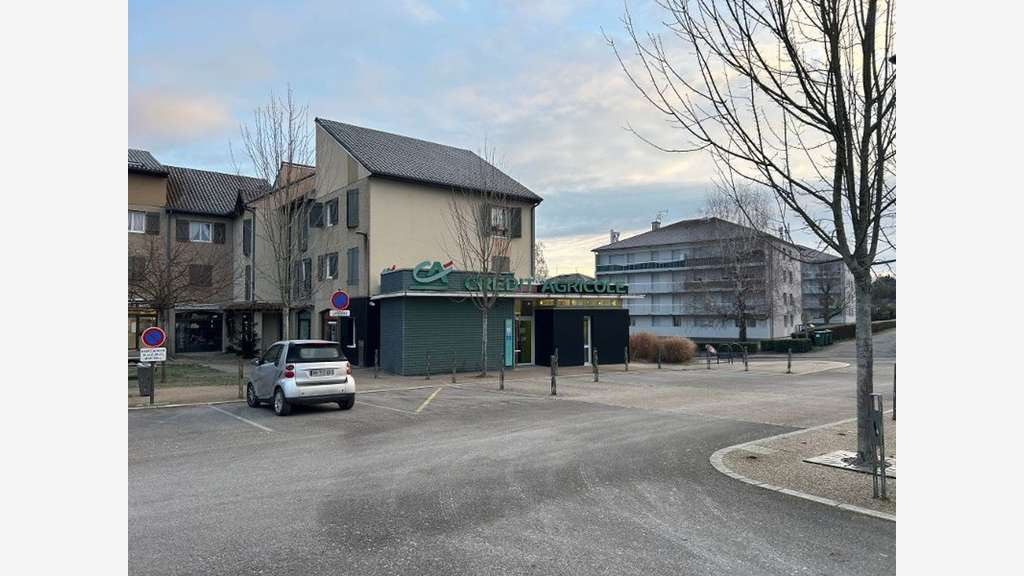 AV local commercial 108m² au centre de Condat 87