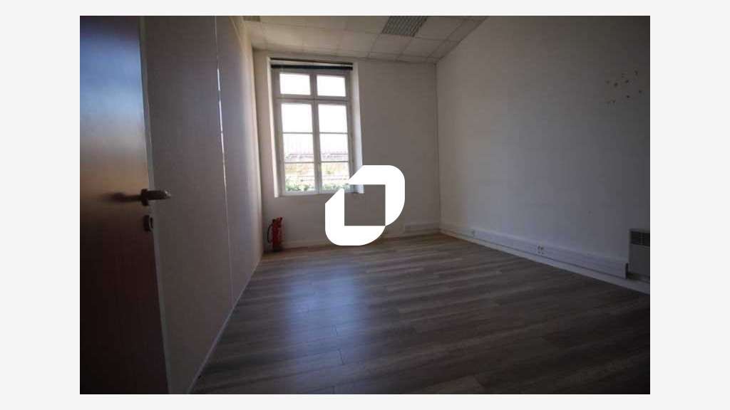 Vente Local commercial 1300m² Corbeil essonnes