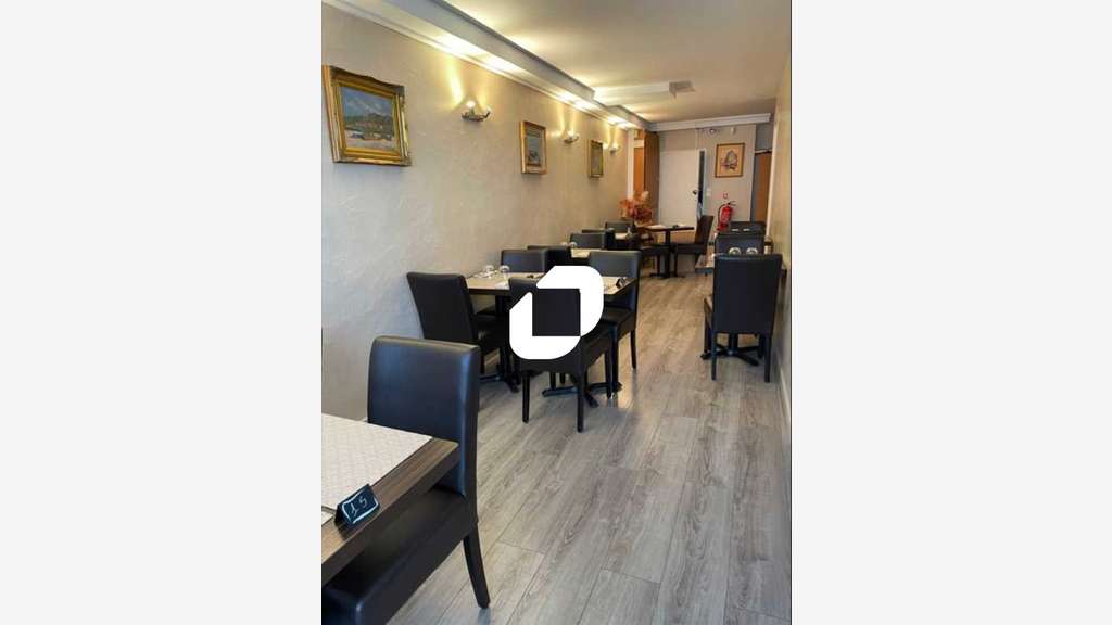 Vente Local commercial 1300m² Corbeil essonnes