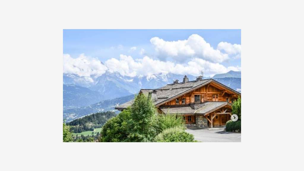 Vente murs d’hôtel 4* Vue Mont-Blanc à Cordon 