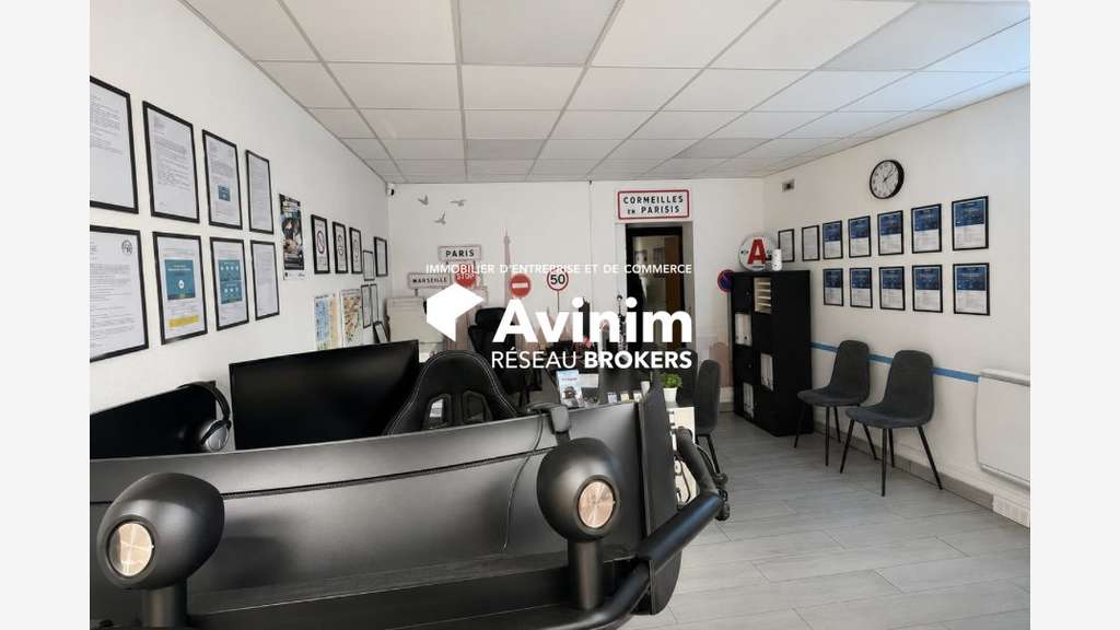 INVESTISSMENT LOCATIF- LOCAL LOUÉ DE 48M2 À C