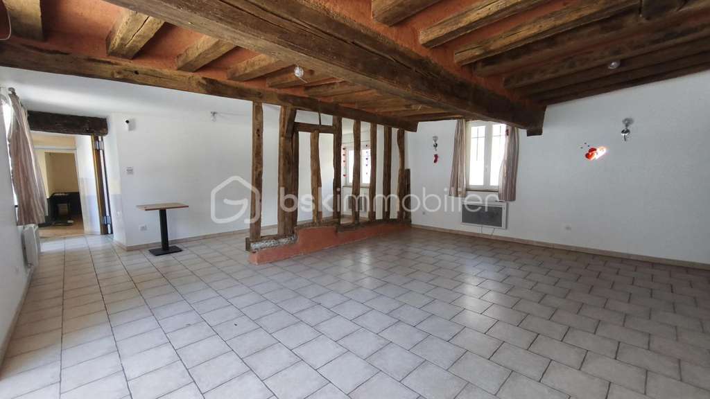 Vente local commercial avec licence IV à Coullons