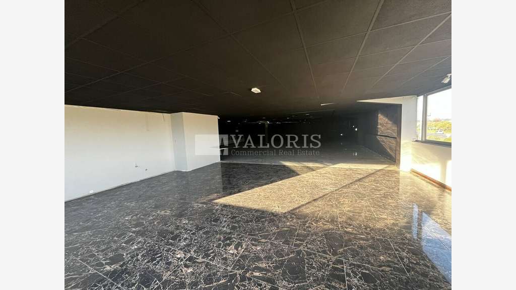AV local commercial 1545m² Crêches sur Saône