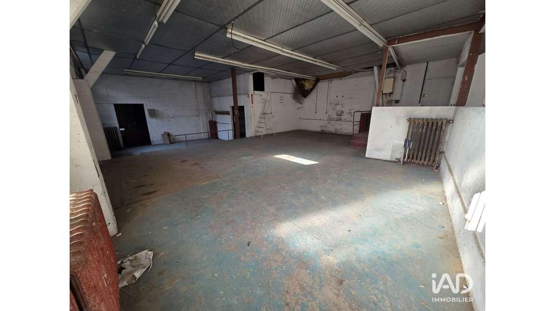 Murs commerciaux à Crépy-en-Valois