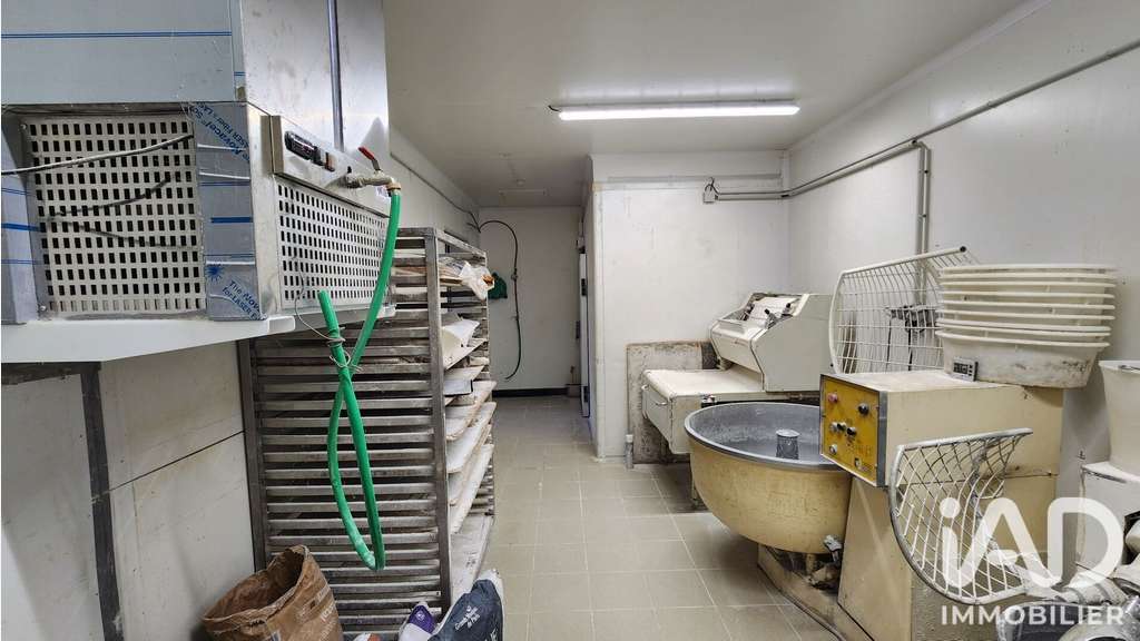 Local commercial à Creysse