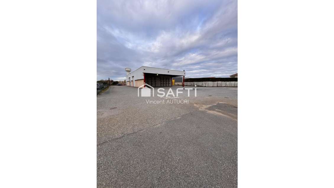 Vente local bureau atelier de 450m² à Cugnaux
