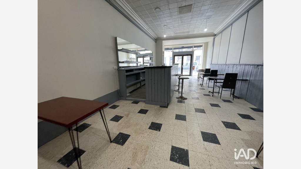 AV murs commerciaux 320m² Cuxac-d'Aude centre