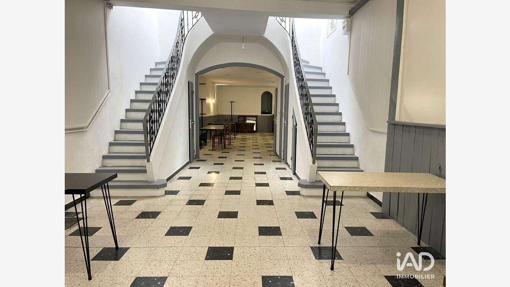 AV murs commerciaux 320m² Cuxac-d'Aude centre