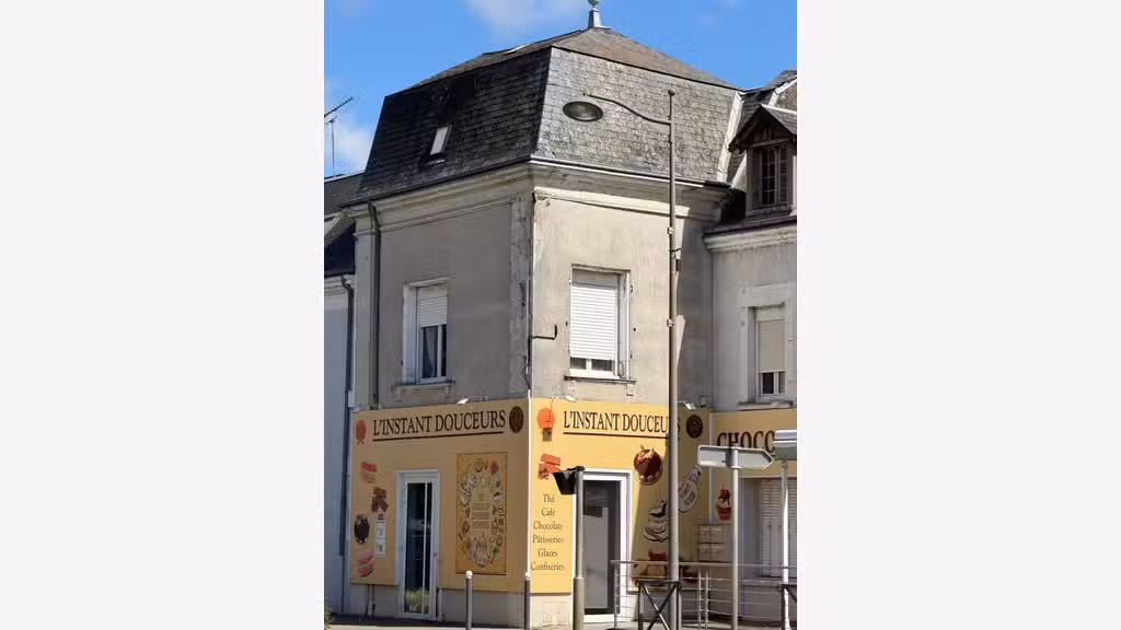 Vente immeuble de 82m² à Dangé Saint Romain