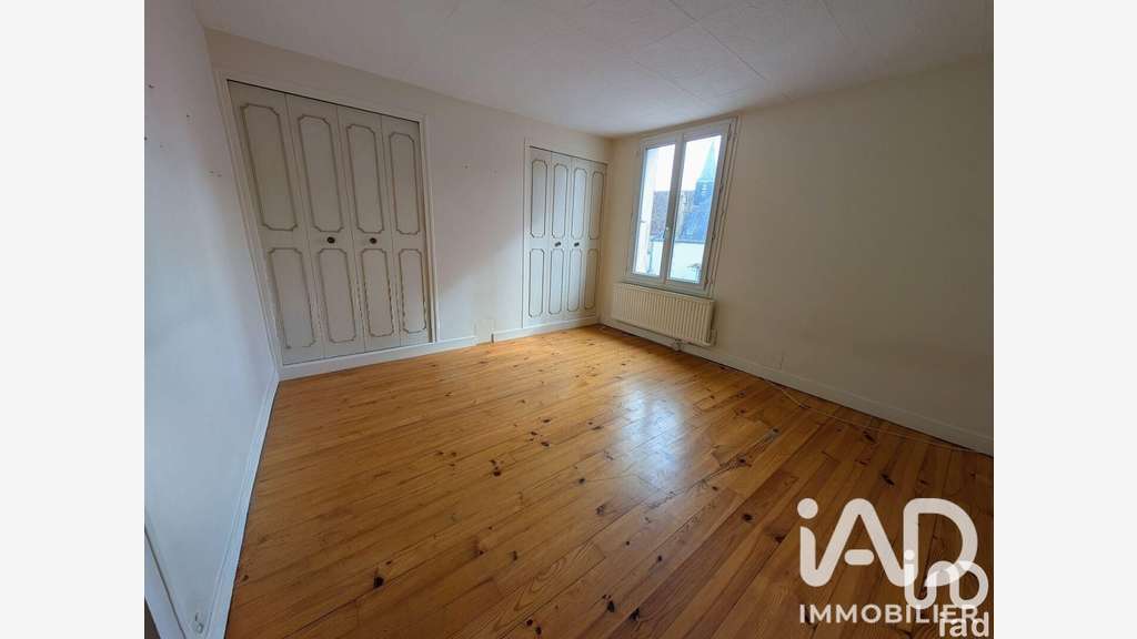 Vente local commercial 334m² à Danzé