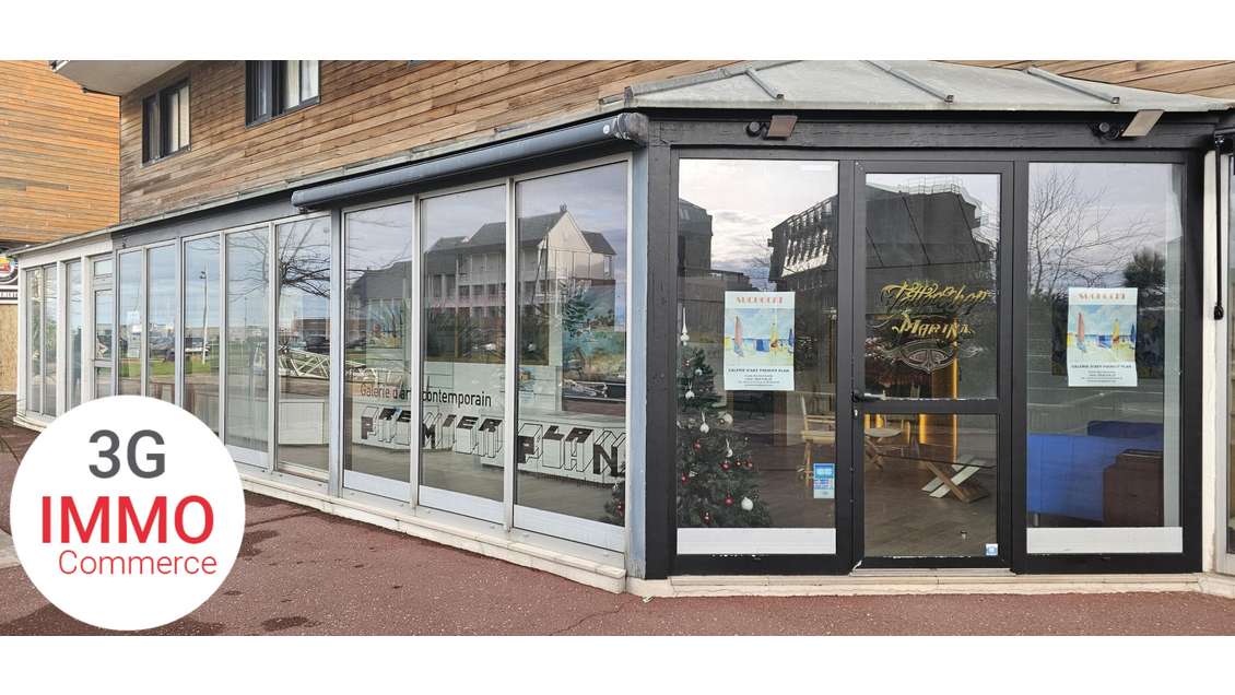 AV local commercial 93m² Port Deauville vue bassin
