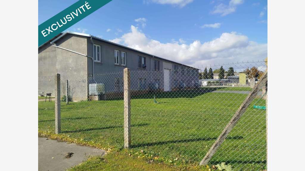 Vente bâtiments de stockage 10556m² à Déols