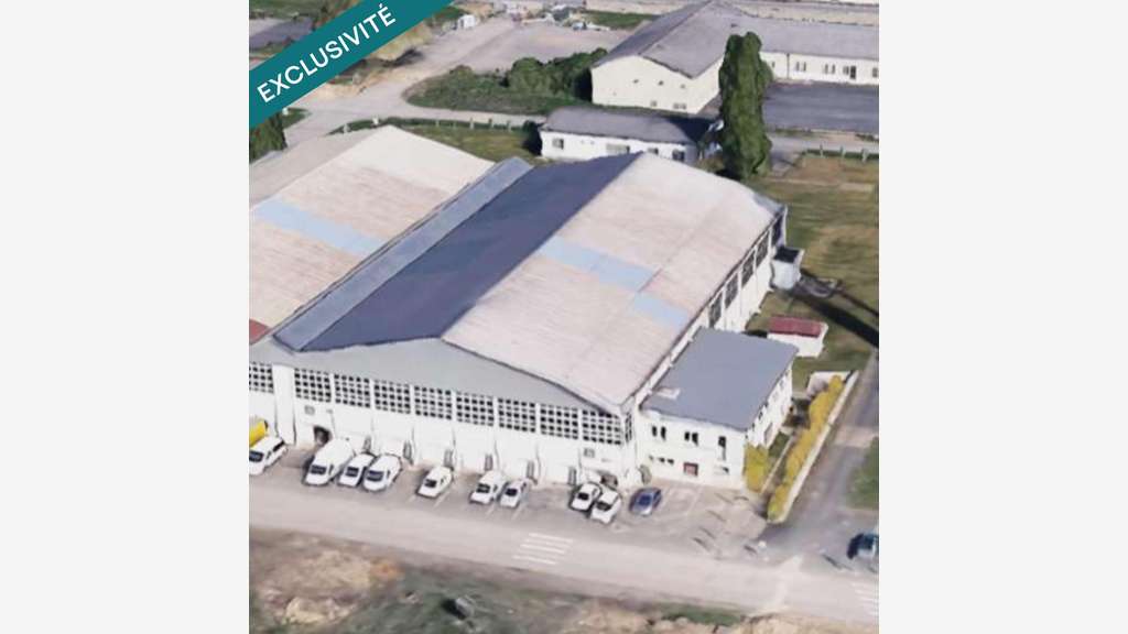 Vente bâtiments de stockage 10556m² à Déols