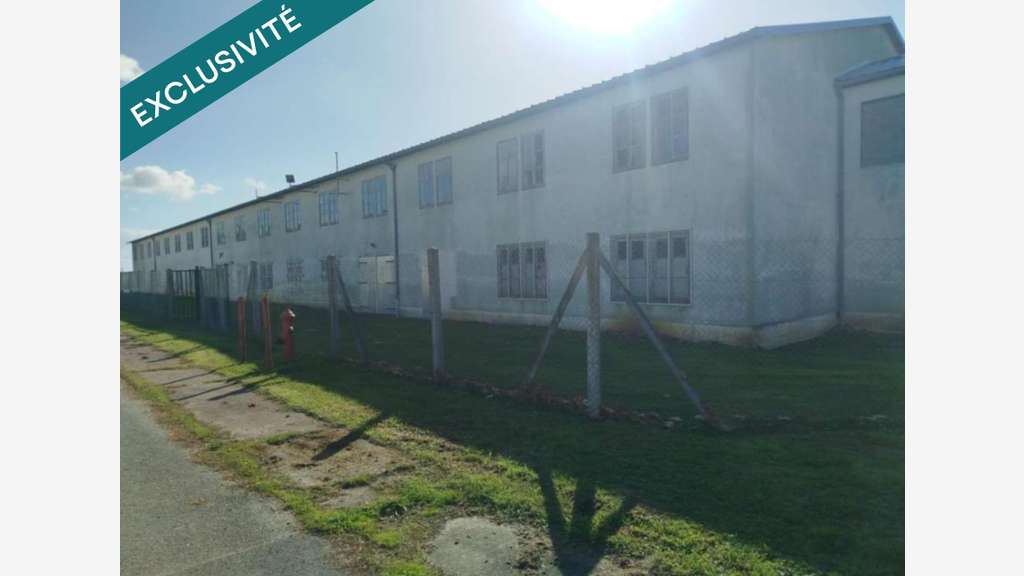 Vente bâtiments de stockage 10556m² à Déols