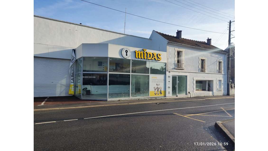 AV local commercial activité 998m² Deuil-la-Barre