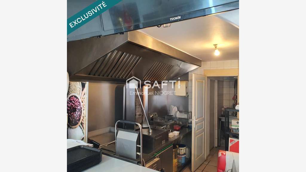 Local commercial de 54 m² à Dijon, proche gare a