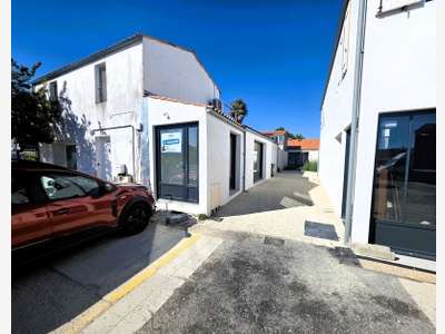 A vendre local neuf 35m² empl N°1 à Dolus-d'Oléron