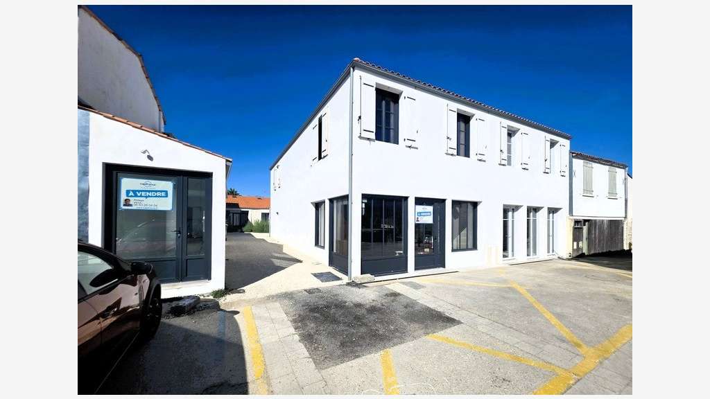 A vendre local neuf 35m² empl N°1 à Dolus-d'Oléron