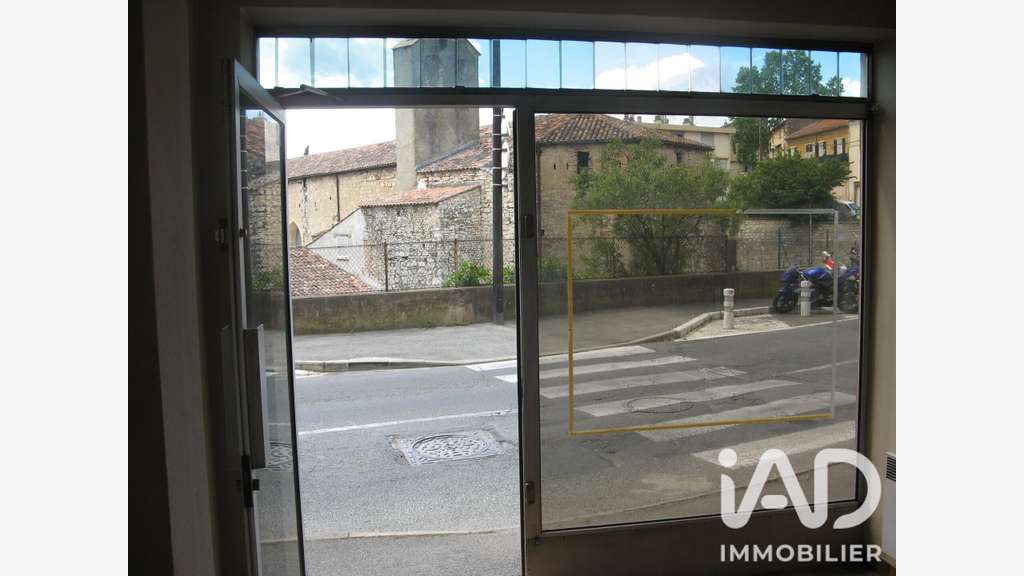 Vente local commercial de 39m² en RDC à Draguignan