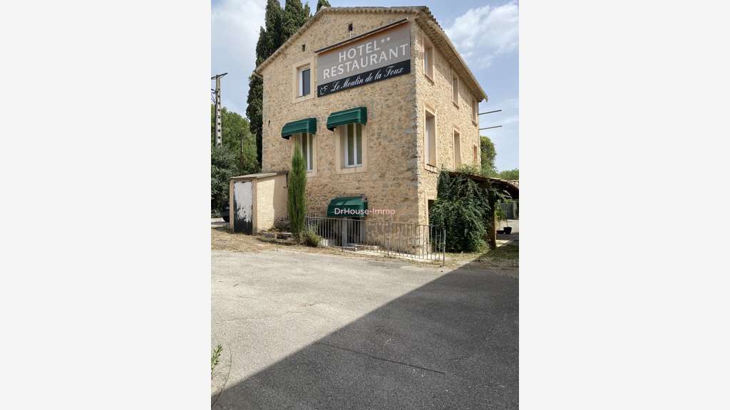 Vente ensemble immo hôtel restaurant à Draguignan