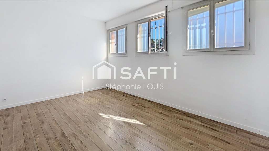 Vente local commercial 103m² à Draguignan St Léger