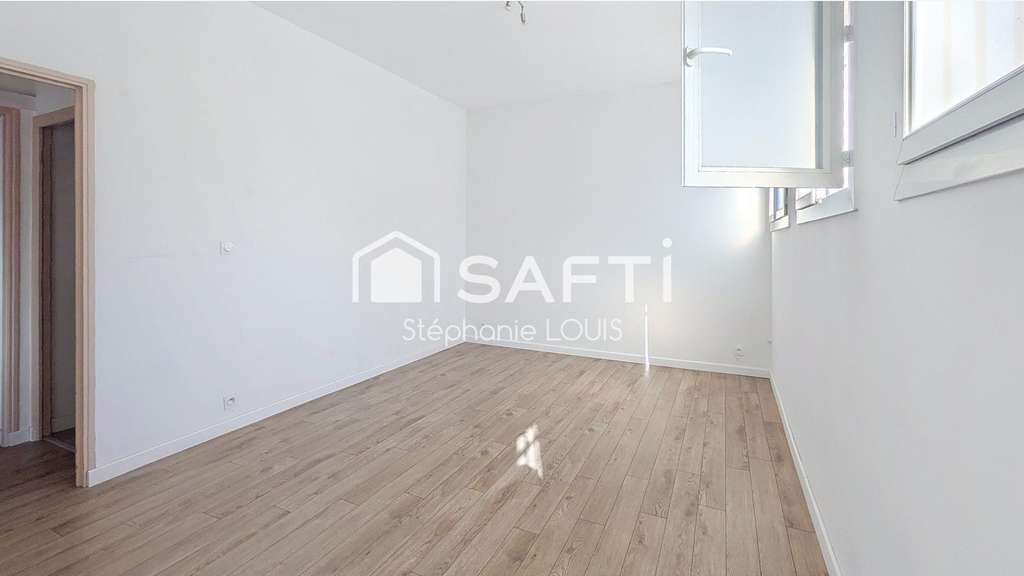 Vente local commercial 103m² à Draguignan St Léger