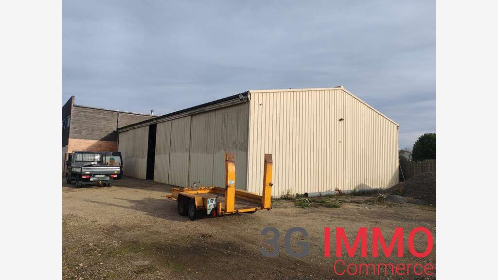 Vente local commercial 900m² Dreux empl N°1 RN154