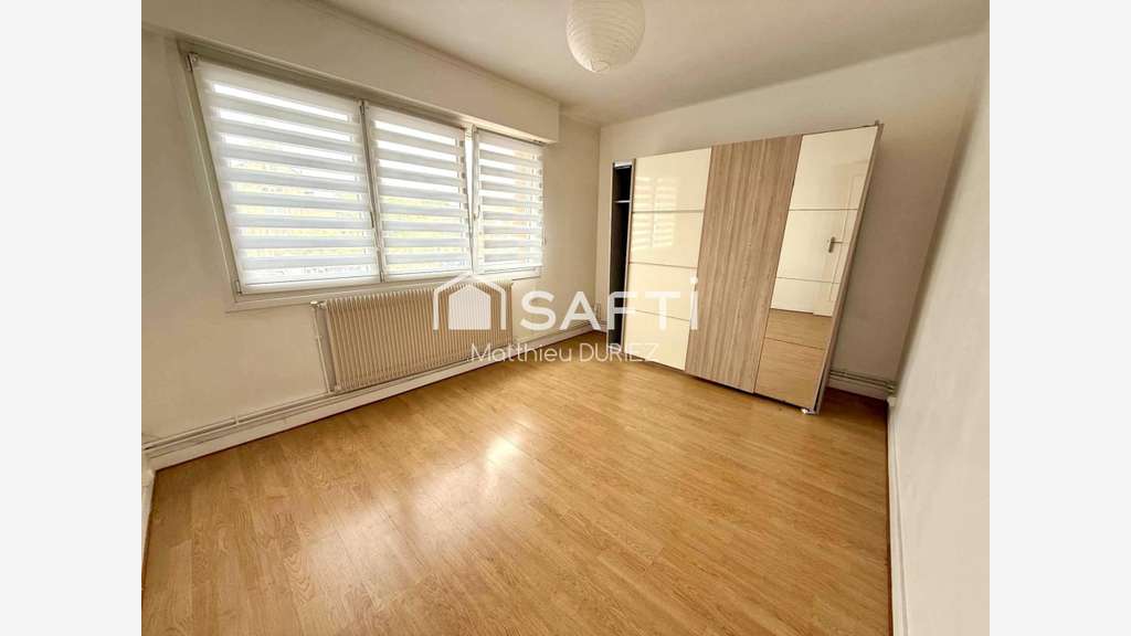 AV murs commerciaux + logement 550m² à Dunkerque