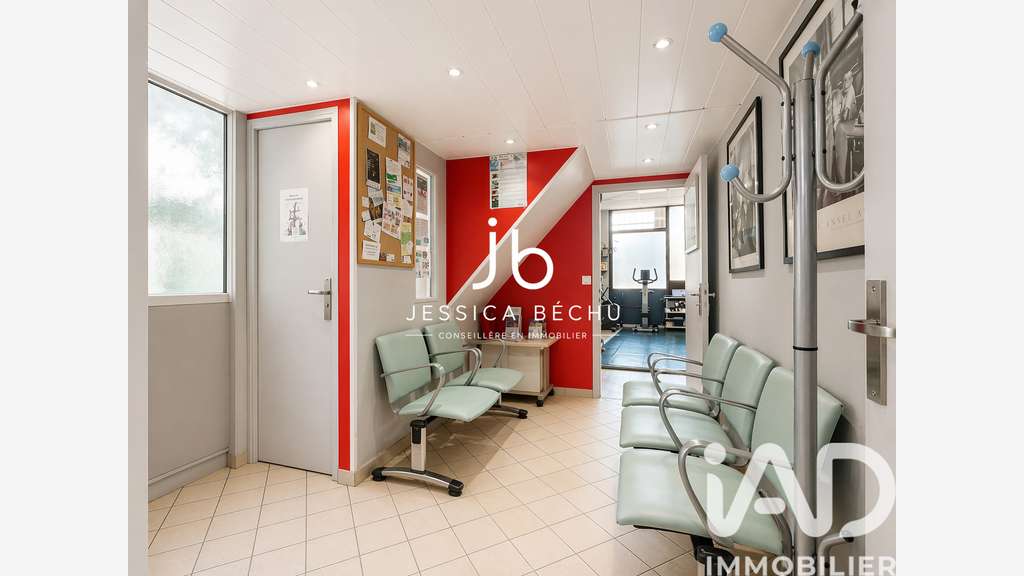 Vente local commercial médical 107m² à Eaubonne