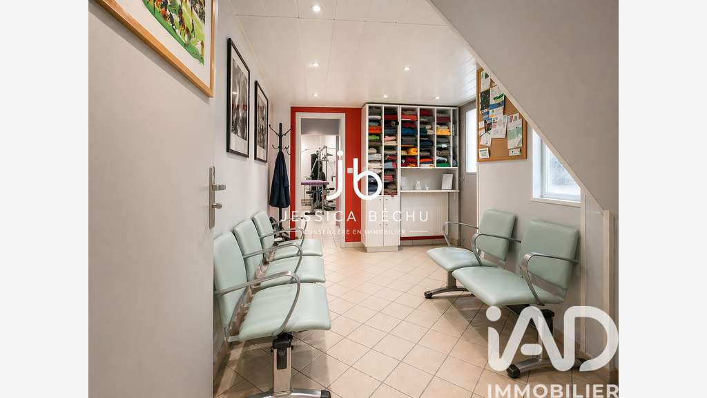 Vente local commercial médical 107m² à Eaubonne