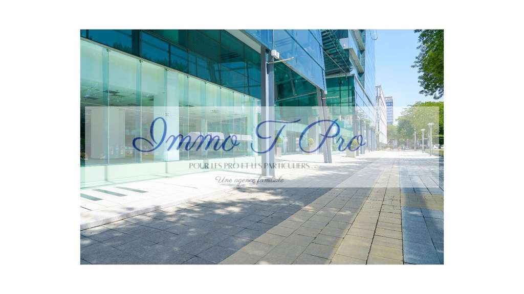 Vente murs commerciaux restaurant de 100m² Elbeuf