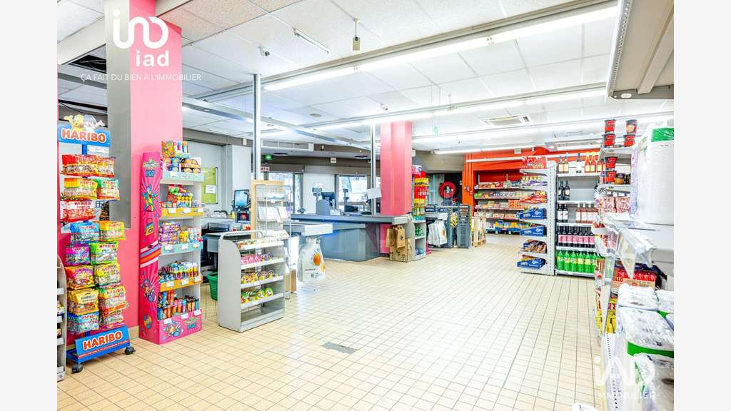 Murs commerciaux à Embrun