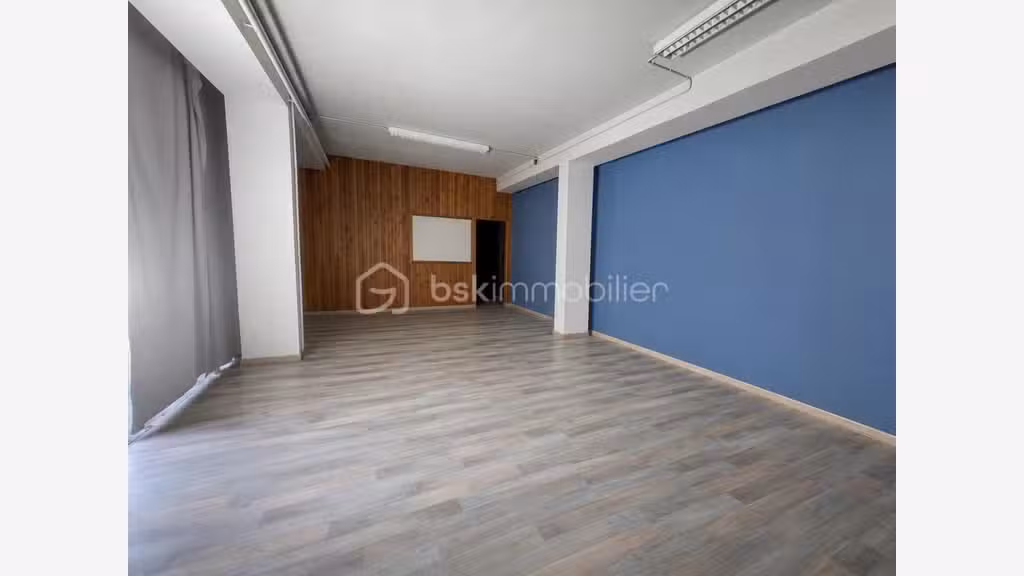 Vente local commercial de 88m² à Embrun