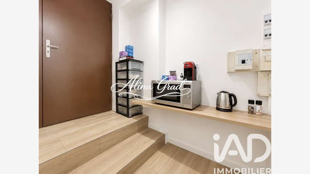 Vente murs commerciaux 68m² à Enghien-les-Bains