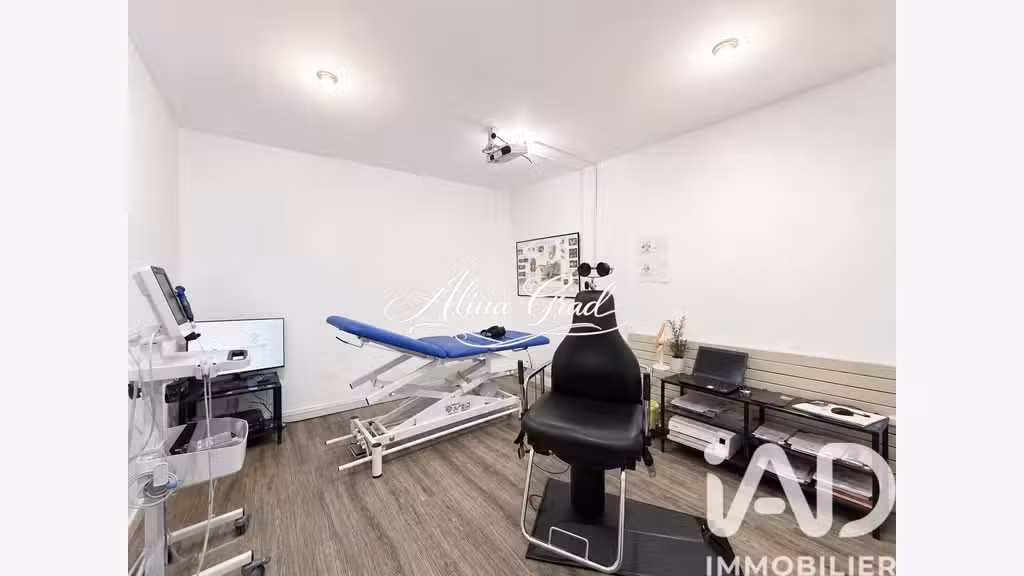 Vente murs commerciaux 68m² à Enghien-les-Bains