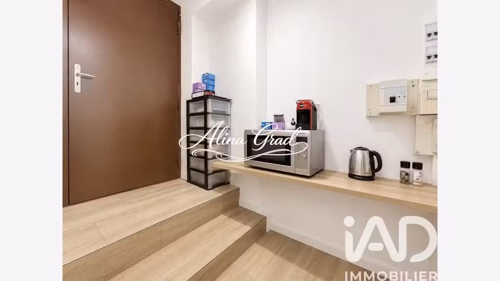 Vente murs commerciaux 68m² à Enghien-les-Bains