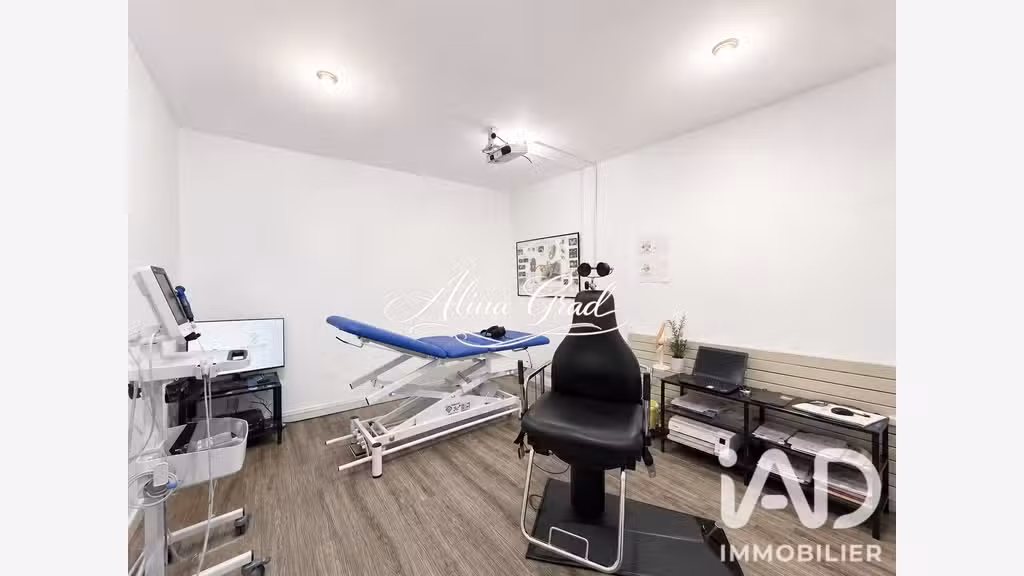 Vente local commercial de 68m² à Enghien-les-Bains