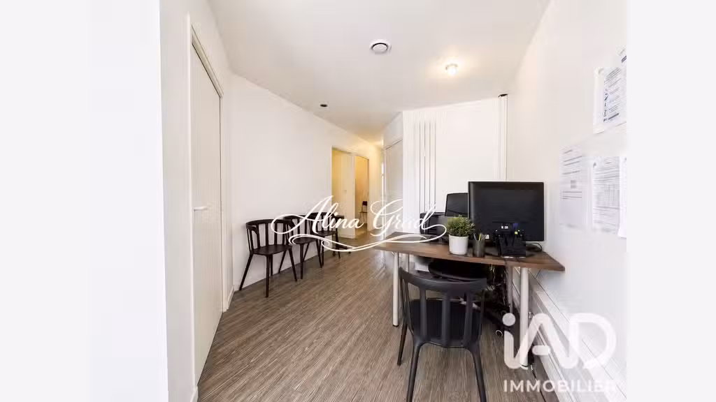 Vente local commercial de 68m² à Enghien-les-Bains