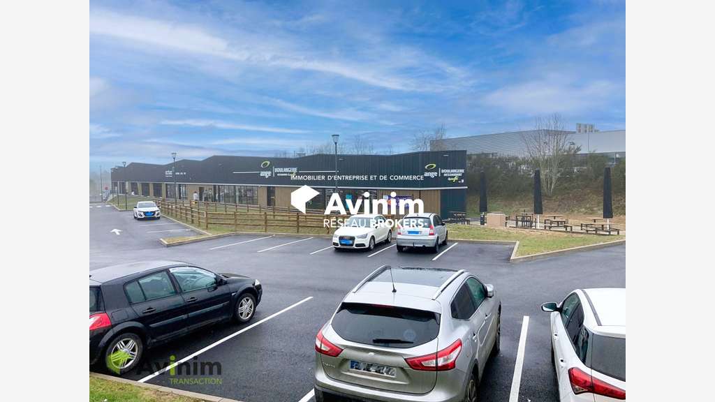 Cellule commerciale 242m² axe Epinal / Gérardmer