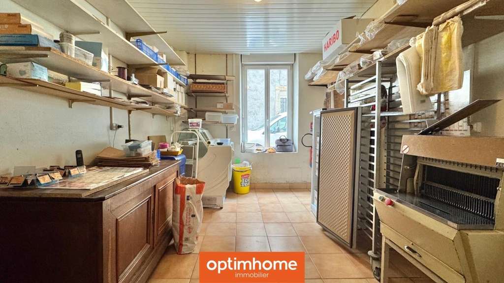 Vente local commercial libre 74m² à Épinal 