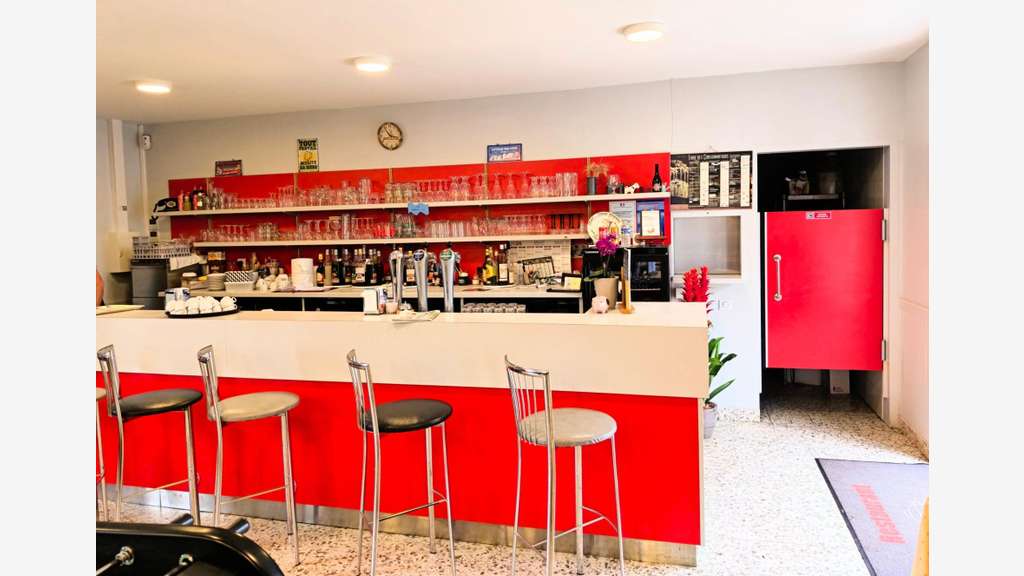 Murs commerciaux restaurant reconnu à Épinal